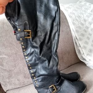 women's knee covering, military inspired boots
